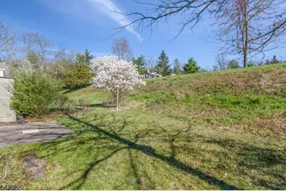 412 Cardinal Ln, Bedminster Township, NJ 07921 - Photo 31