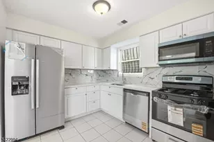 424 S 15th St, Newark, NJ 07103 - Photo 9