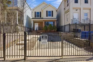 424 S 15th St, Newark, NJ 07103 - Photo 1