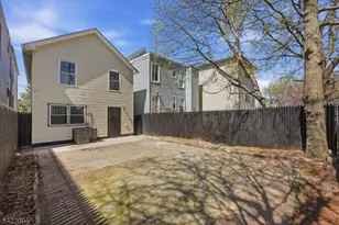 424 S 15th St, Newark, NJ 07103 - Photo 23