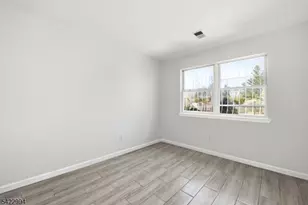 424 S 15th St, Newark, NJ 07103 - Photo 11