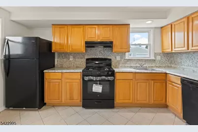 47 Homestead Ave, Woodbridge Township, NJ 07001 - Photo 7