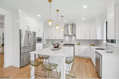 107 Pleasantview Ave, New Providence, NJ 07974 - Photo 15