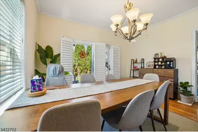 21 Grove St, Summit, NJ 07901 - Photo 9