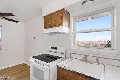 145 Arnot St Apt #4B, Lodi, NJ 07644 - Photo 11