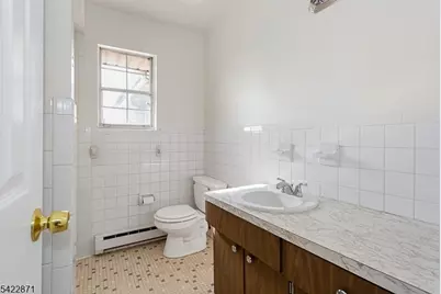 145 Arnot St Apt #4B, Lodi, NJ 07644 - Photo 17