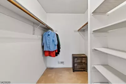 25 Chelsea Ct #25, Franklin Township, NJ 08823 - Photo 9