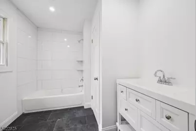 315 Hudson Ave, Hopatcong, NJ 07843 - Photo 15