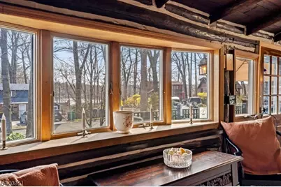 204 Aniwa Rd, Highland Lakes, NJ 07422 - Photo 5