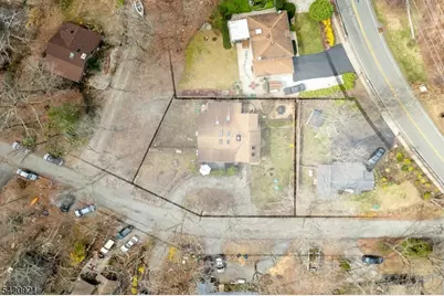 204 Aniwa Rd, Highland Lakes, NJ 07422 - Photo 3