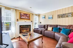 19 Cooper Ln, Long Hill Township, NJ 07946 - Photo 9