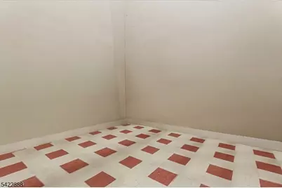 652 54 1st Ave, Elizabeth, NJ 07202 - Photo 19