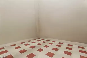 652 54 1st Ave, Elizabeth, NJ 07202 - Photo 19