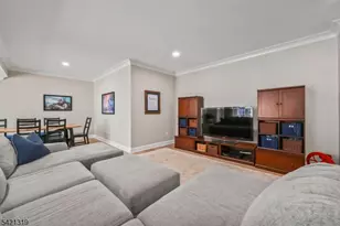 12 Skyline Dr, Randolph Township, NJ 07869 - Photo 33