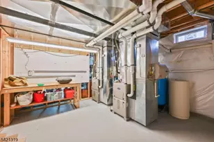 12 Skyline Dr, Randolph Township, NJ 07869 - Photo 37