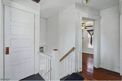 443 Wheatsheaf Rd, Roselle, NJ 07203 - Photo 11