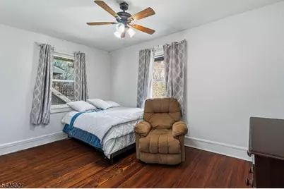 443 Wheatsheaf Rd, Roselle, NJ 07203 - Photo 13