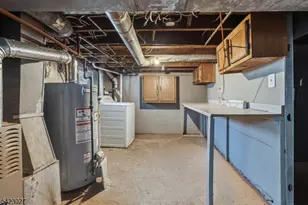 443 Wheatsheaf Rd, Roselle, NJ 07203 - Photo 19