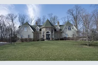 673 Glendale Rd, Franklin Lakes, NJ 07417 - Photo 19