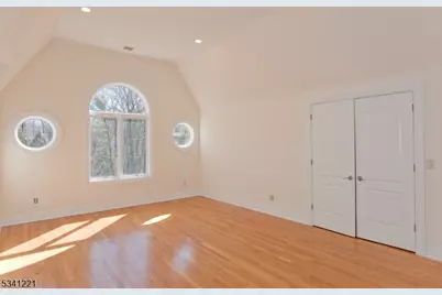 673 Glendale Rd, Franklin Lakes, NJ 07417 - Photo 15