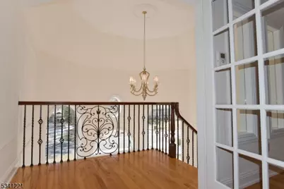 673 Glendale Rd, Franklin Lakes, NJ 07417 - Photo 3