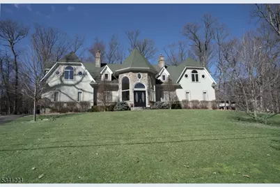 673 Glendale Rd, Franklin Lakes, NJ 07417 - Photo 1