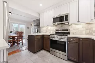 29 Sunset Ave, Butler, NJ 07405 - Photo 13