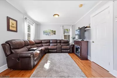 29 Sunset Ave, Butler, NJ 07405 - Photo 3