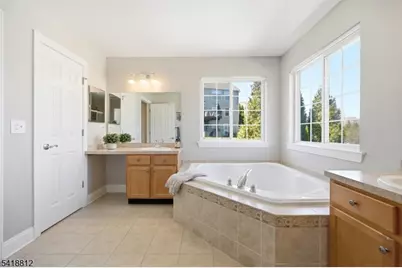 654 Skyline Dr, Jefferson Township, NJ 07849 - Photo 33