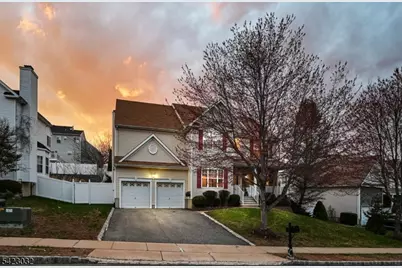 654 Skyline Dr, Jefferson Township, NJ 07849 - Photo 5