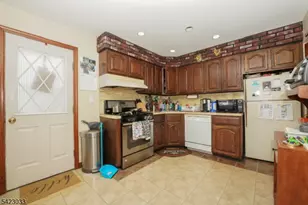 155 Rutherford Blvd, Clifton, NJ 07014 - Photo 5