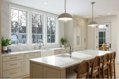 909 Wyandotte Trl, Westfield, NJ 07090 - Photo 17