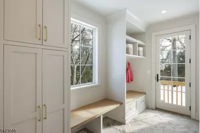 909 Wyandotte Trl, Westfield, NJ 07090 - Photo 25