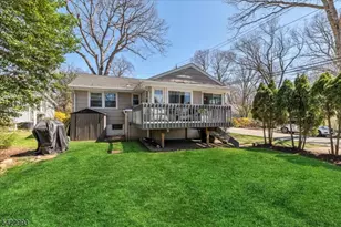 48 Oliver Pl, Ringwood, NJ 07456 - Photo 17