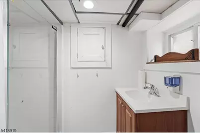 9 Harvard Ter, West Orange Township, NJ 07052 - Photo 35