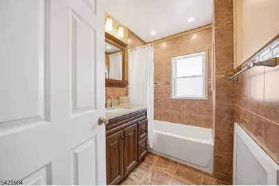 724 Floral Ave, Elizabeth, NJ 07208 - Photo 17