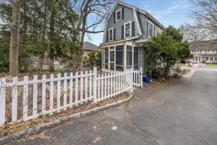 133 Buckingham Rd, Montclair, NJ 07043 - Photo 31