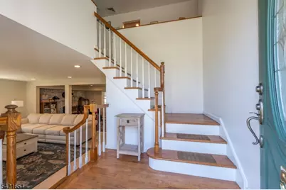 5 Abbey Ln, Pequannock Township, NJ 07444 - Photo 3