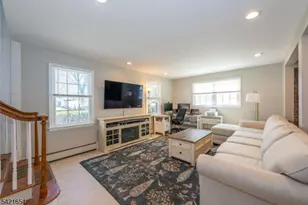 5 Abbey Ln, Pequannock Township, NJ 07444 - Photo 7