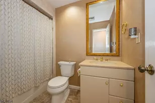 5 Abbey Ln, Pequannock Township, NJ 07444 - Photo 23