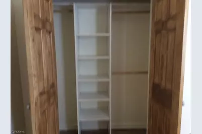 109 Scoles Ave, Clifton, NJ 07012 - Photo 9