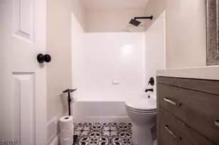 25 Bloomingdale Dr, Hillsborough Township, NJ 08844 - Photo 15