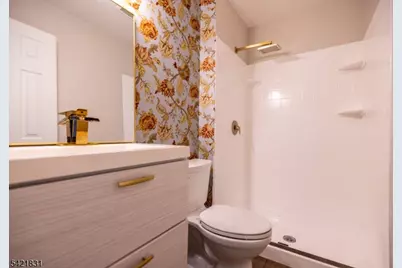 25 Bloomingdale Dr #2C, Hillsborough Township, NJ 08844 - Photo 13