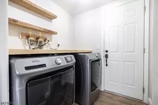 25 Bloomingdale Dr, Hillsborough Township, NJ 08844 - Photo 23