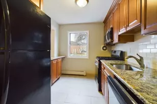 21 Hinchman Ave, Wayne, NJ 07470 - Photo 5