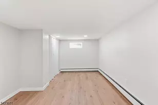 325 Schley St, Newark, NJ 07112 - Photo 29