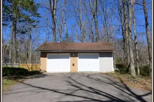 913 Kill Dr, Stillwater, NJ 07860 - Photo 3