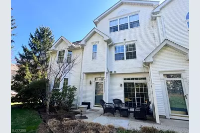 8 Timothy Ct, Morris Township, NJ 07960 - Photo 1