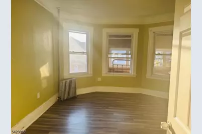 2 Hawthorne Pl #2, East Orange, NJ 07018 - Photo 3