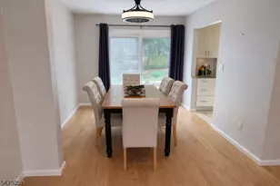 3 Spalding Dr, Livingston, NJ 07039 - Photo 3